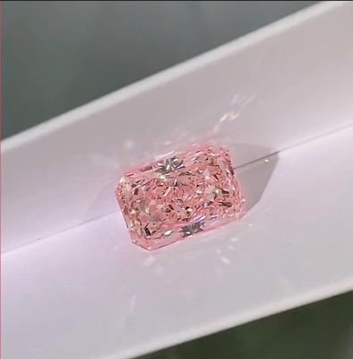 Certificado IGI Rosado de laboratorio creado con diamantes radiantes 1ct-1.5ct