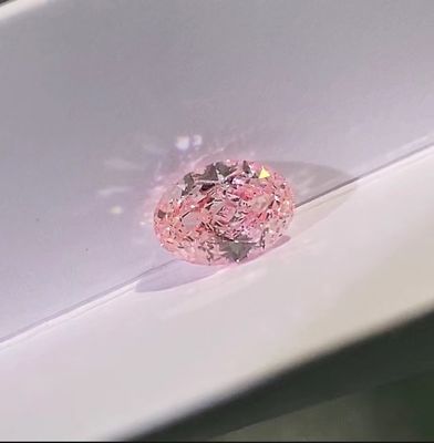 Forma ovalada Diamante rosado de cereza cultivado en laboratorio 2.1ct-3.0ct Con certificación IGI