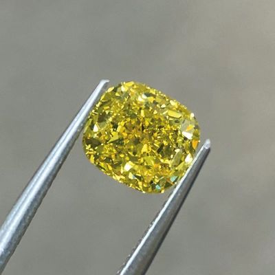 Las formas amarillas crecidas laboratorio del corte HPHT Diamond All del amortiguador están disponibles