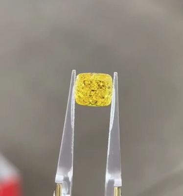 Radiant Lab Creado Diamantes Amarillos HPHT Crecido 10 Mohs Fancy Vivido Amarillo VVS2 0.52ct