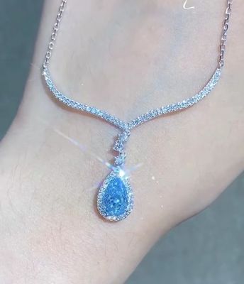 Blue Pear Lab creó un collar de diamantes de 1,5 quilates