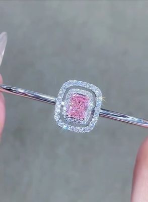 Brazaletes de diamantes rosados de laboratorio de corte radiante de forma radiante NGTC certificado