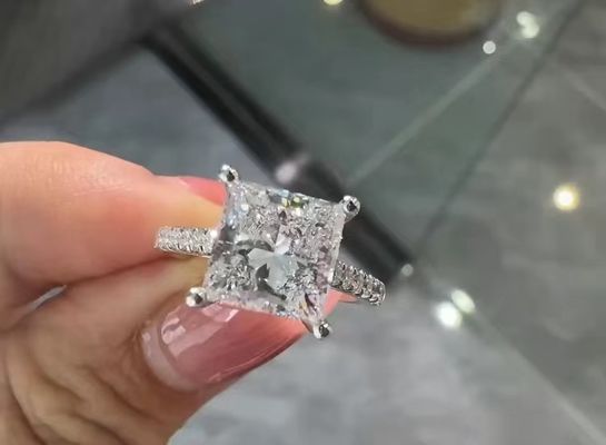 Joyería hecha en laboratorio Diamante Princesa Diamante cultivado en laboratorio Joyería Anillos de diamante Orecillos