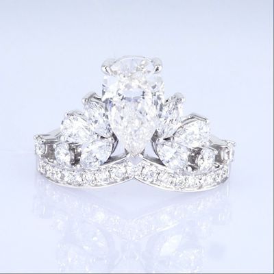 18k estilo de corona laboratorio crecido anillo de diamante mujeres hermosas diseño de princesa blanco anillo de diamante crecido en laboratorio